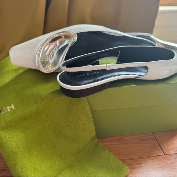 Tory Burch Cloud White Patent Slingback Flats with sculptural metal teardrop - Picture 2 of 5